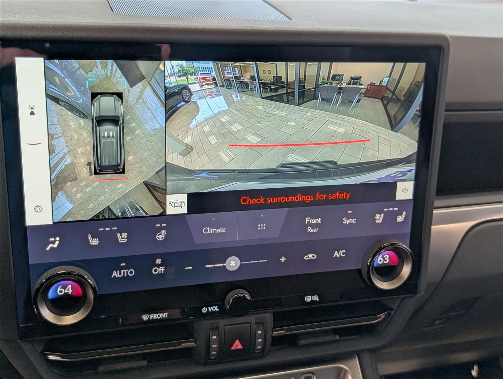 Used 2025 Lexus GX 550 w/ Accessory Package (2T) AWD/4WD image 30