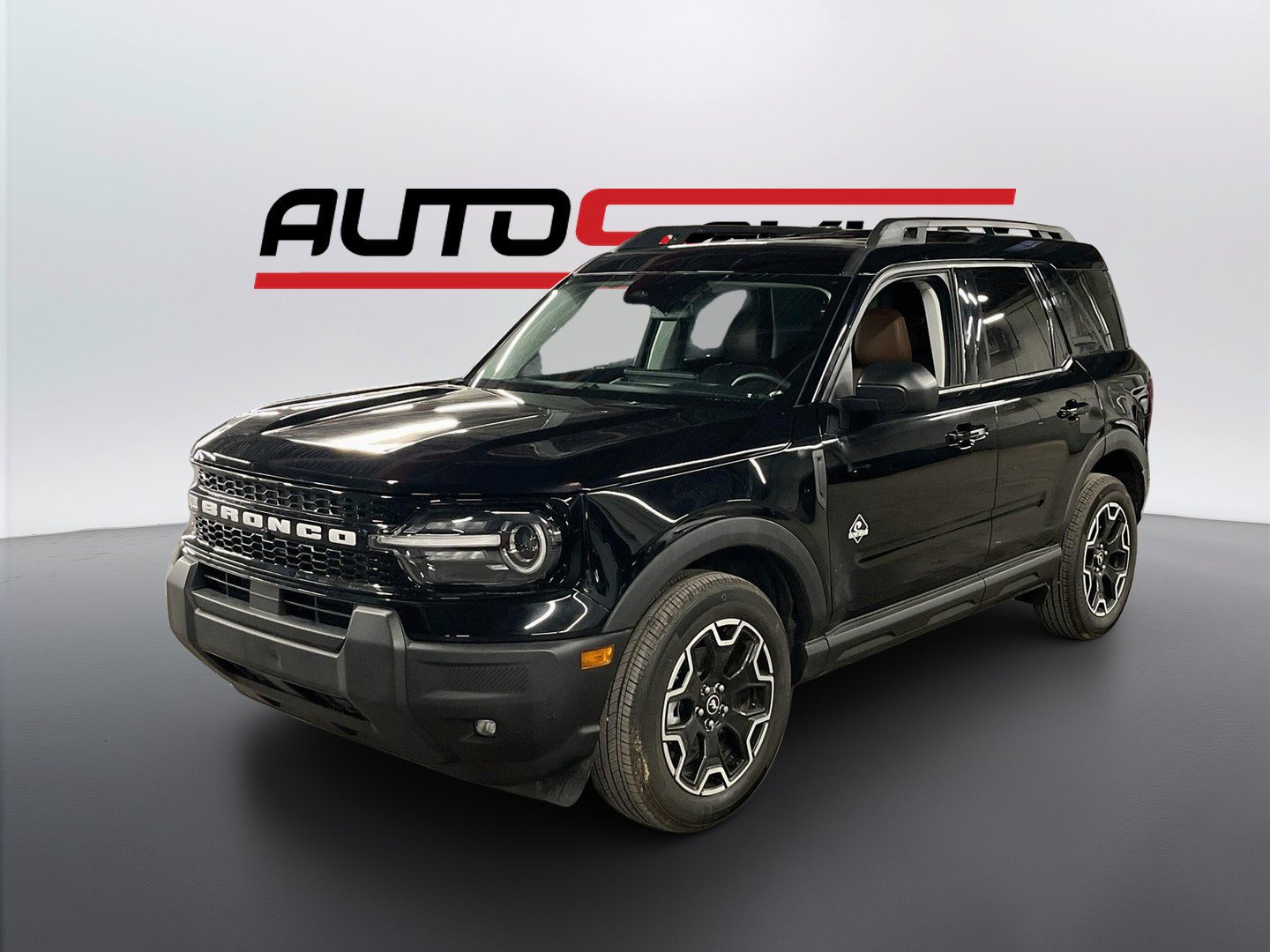 Used 2025 Ford Bronco Sport Outer Banks AWD/4WD image 3