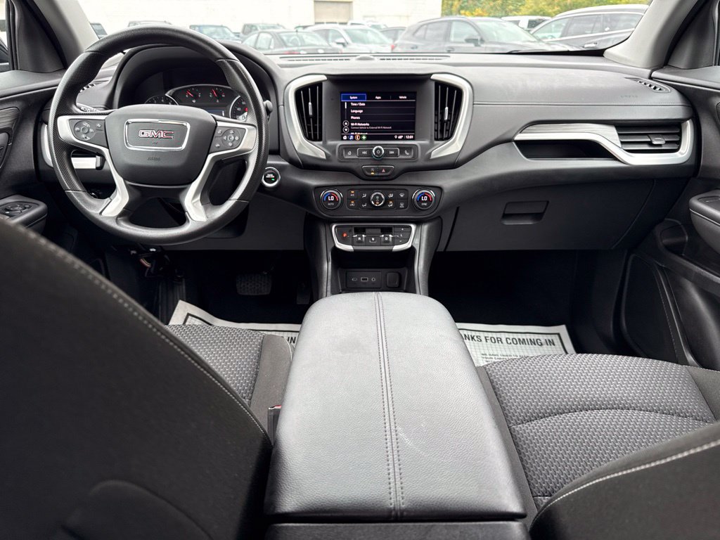Used 2023 GMC Terrain SLE w/ Driver Convenience Package AWD/4WD image 17