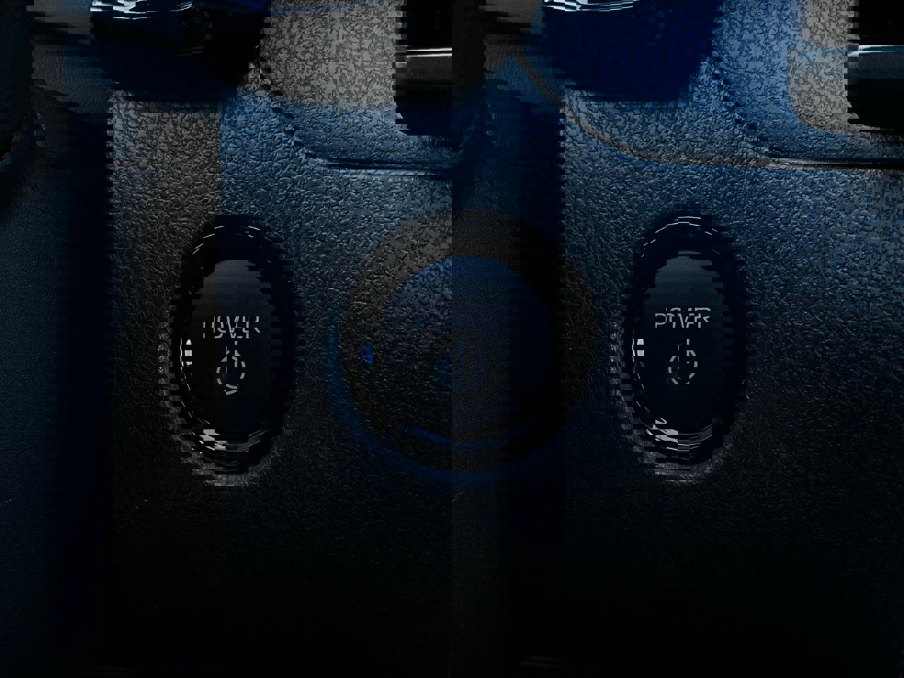 Used 2025 Toyota Camry LE image 26