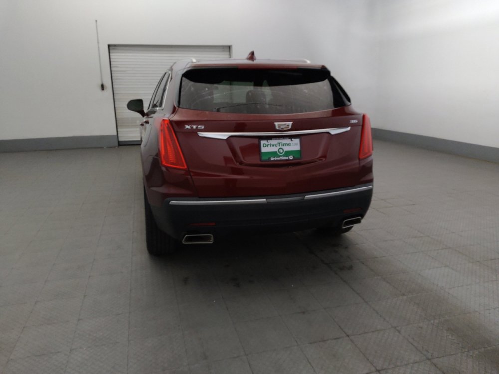 Used 2018 Cadillac XT5 Luxury w/ Driver Awareness Package FWD image 6