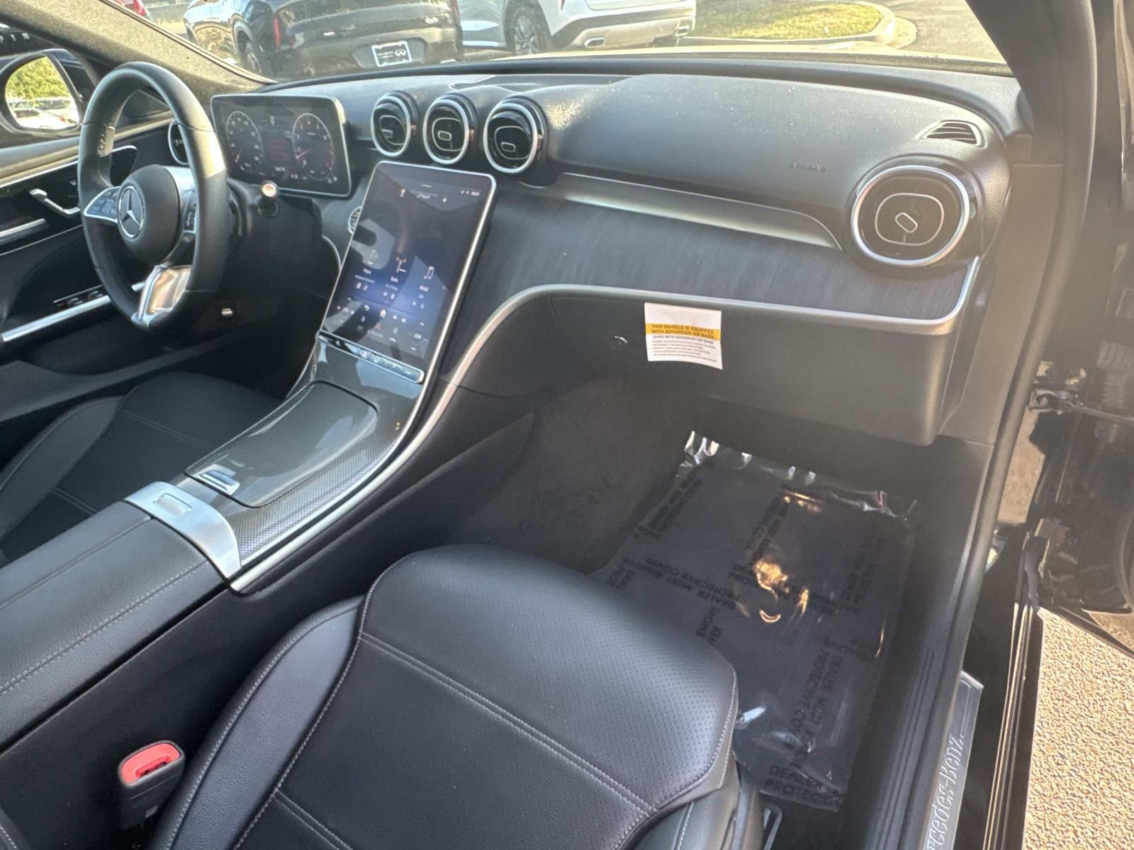 Used 2024 Mercedes-Benz C 300 Sedan image 10
