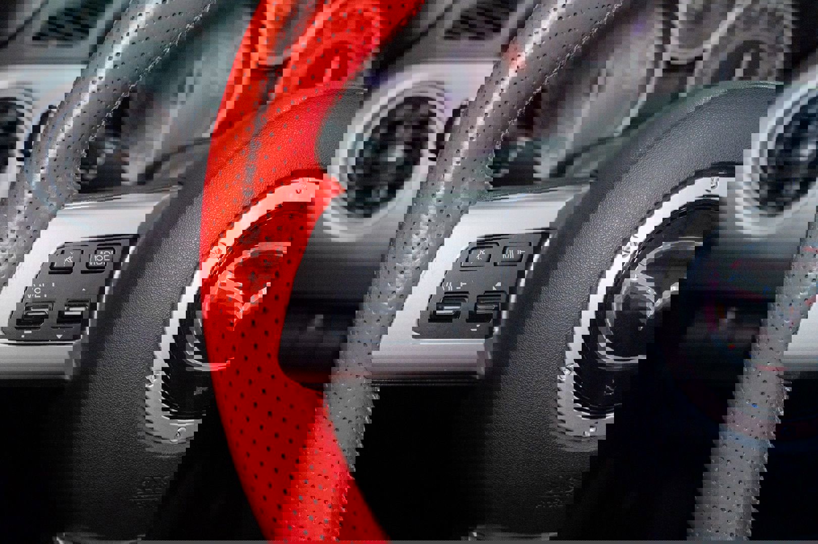 Used 2014 MAZDA MX-5 Miata Grand Touring image 23