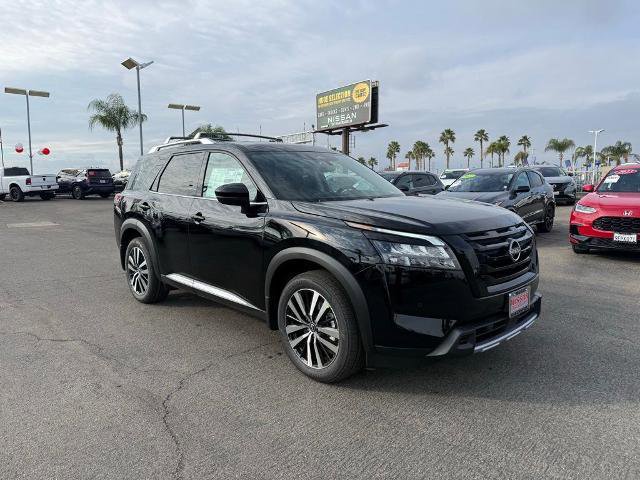 New 2025 Nissan Pathfinder Platinum 360° Tour