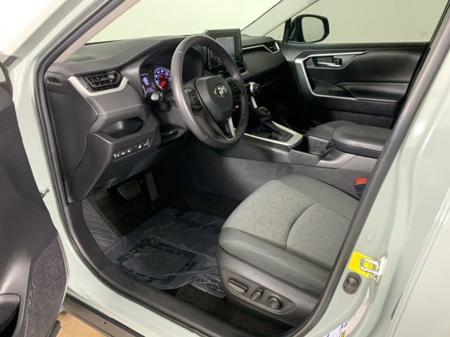 Used 2022 Toyota RAV4 XLE w/ Convenience Package AWD/4WD image 33