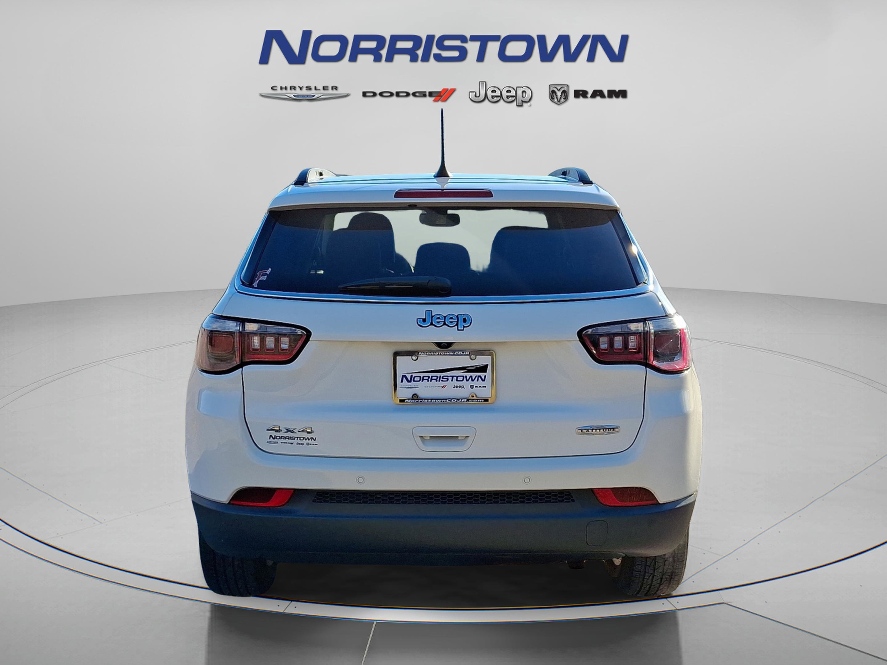 Used 2020 Jeep Compass Latitude image 5