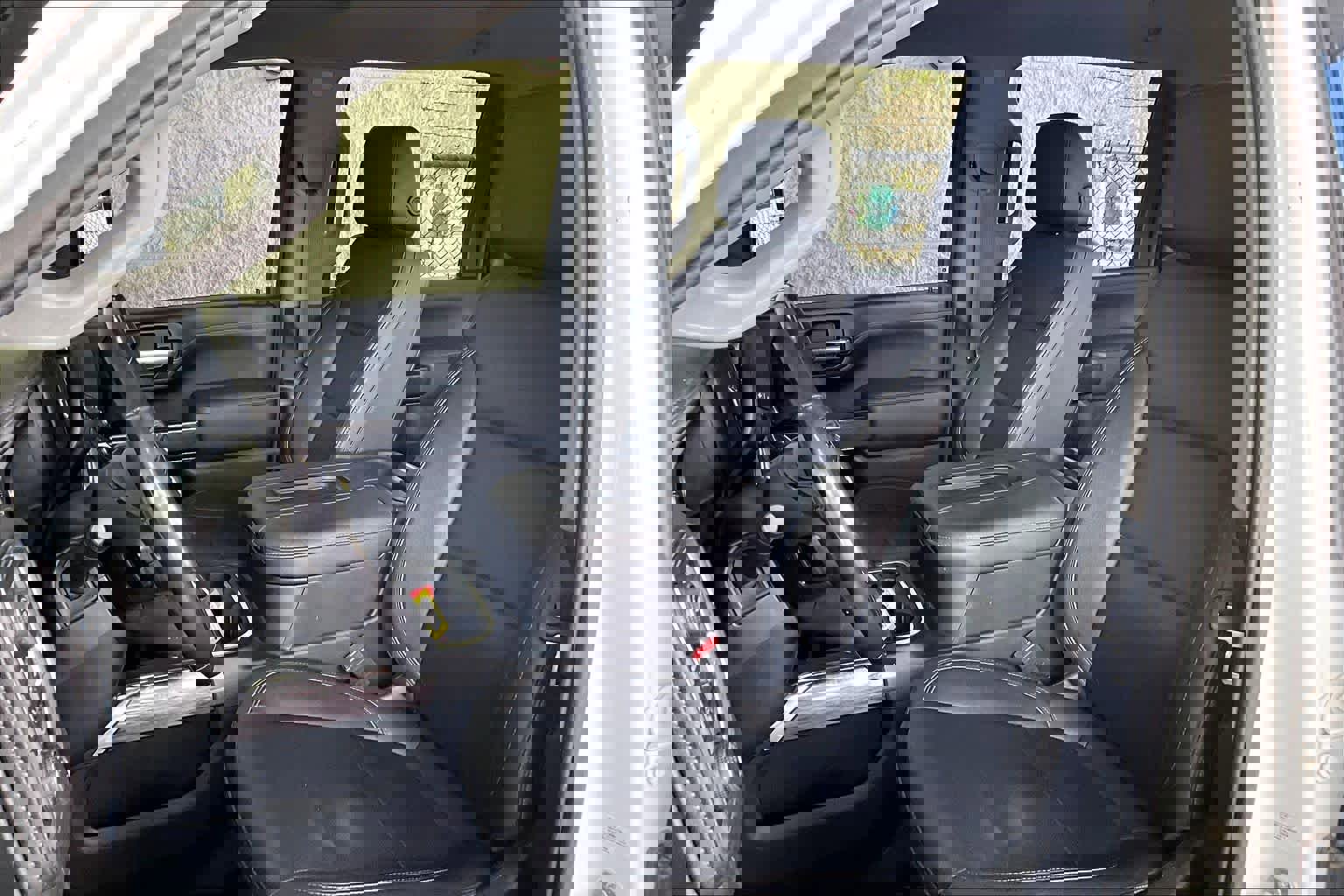 Used 2021 Chevrolet Silverado 2500 LTZ w/ LTZ Plus Package image 7