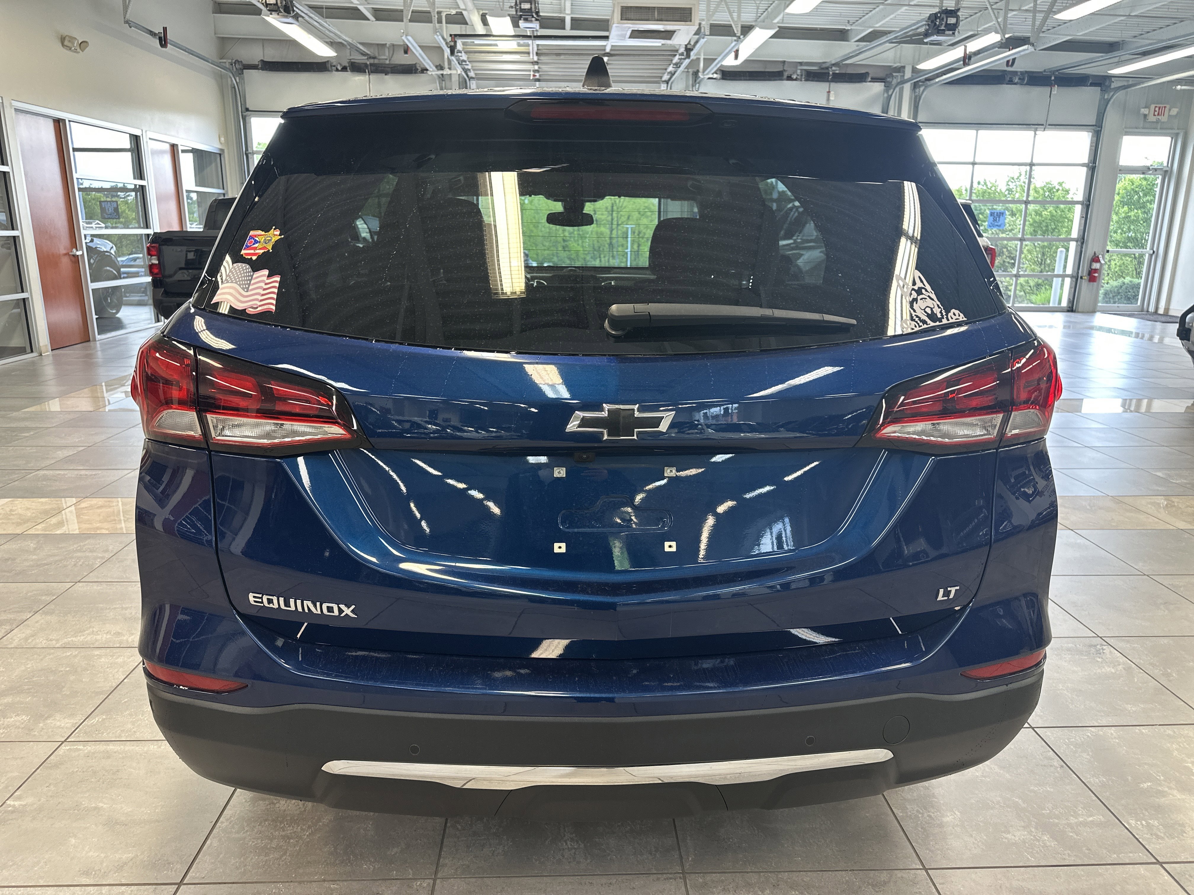 Used 2023 Chevrolet Equinox LT FWD image 10