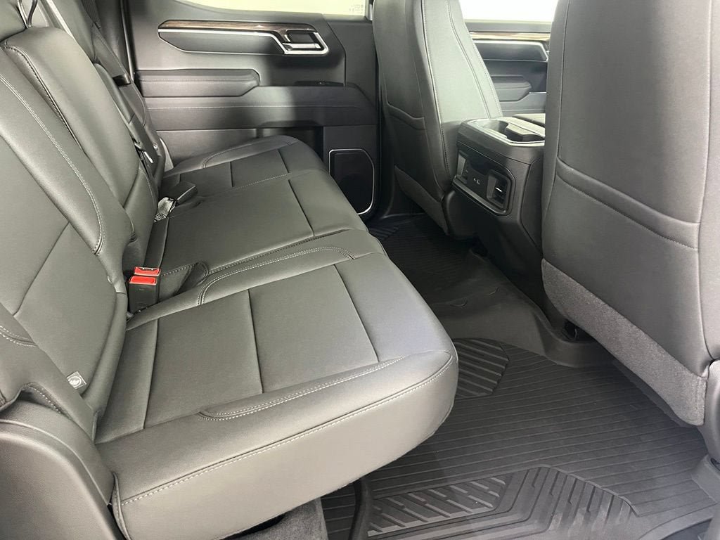New 2026 Chevrolet Silverado 1500 LT w/ All Star Edition Plus AWD/4WD image 18