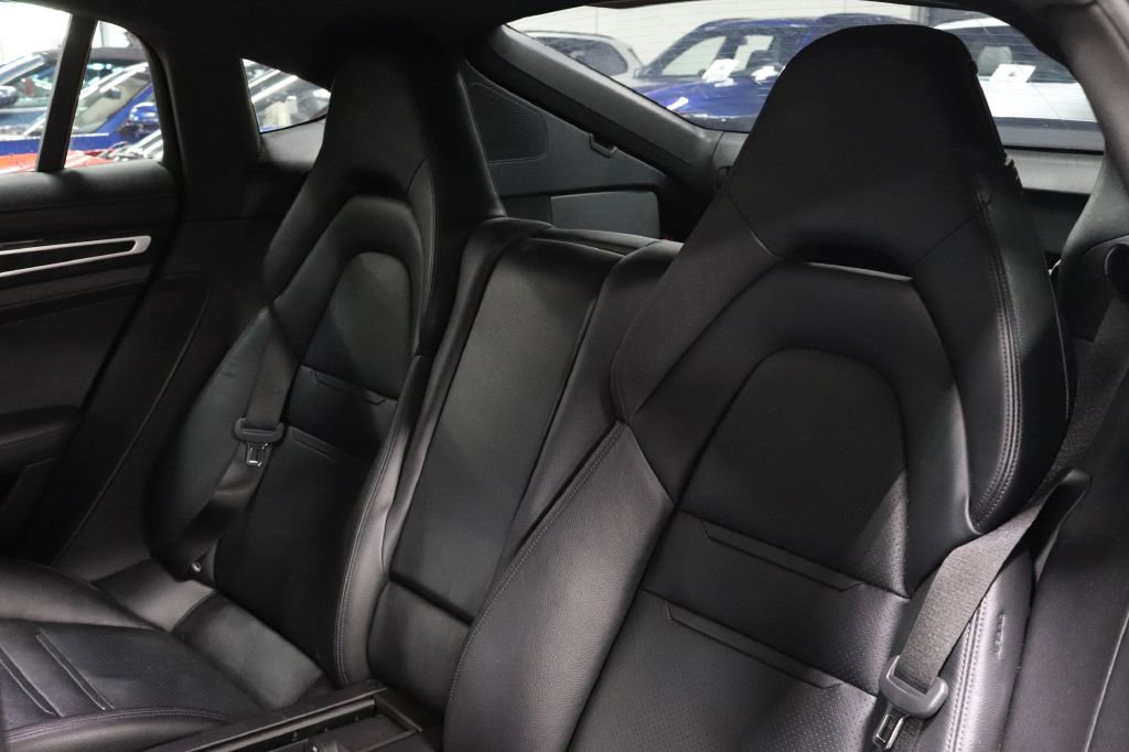 Used 2017 Porsche Panamera 4S image 22