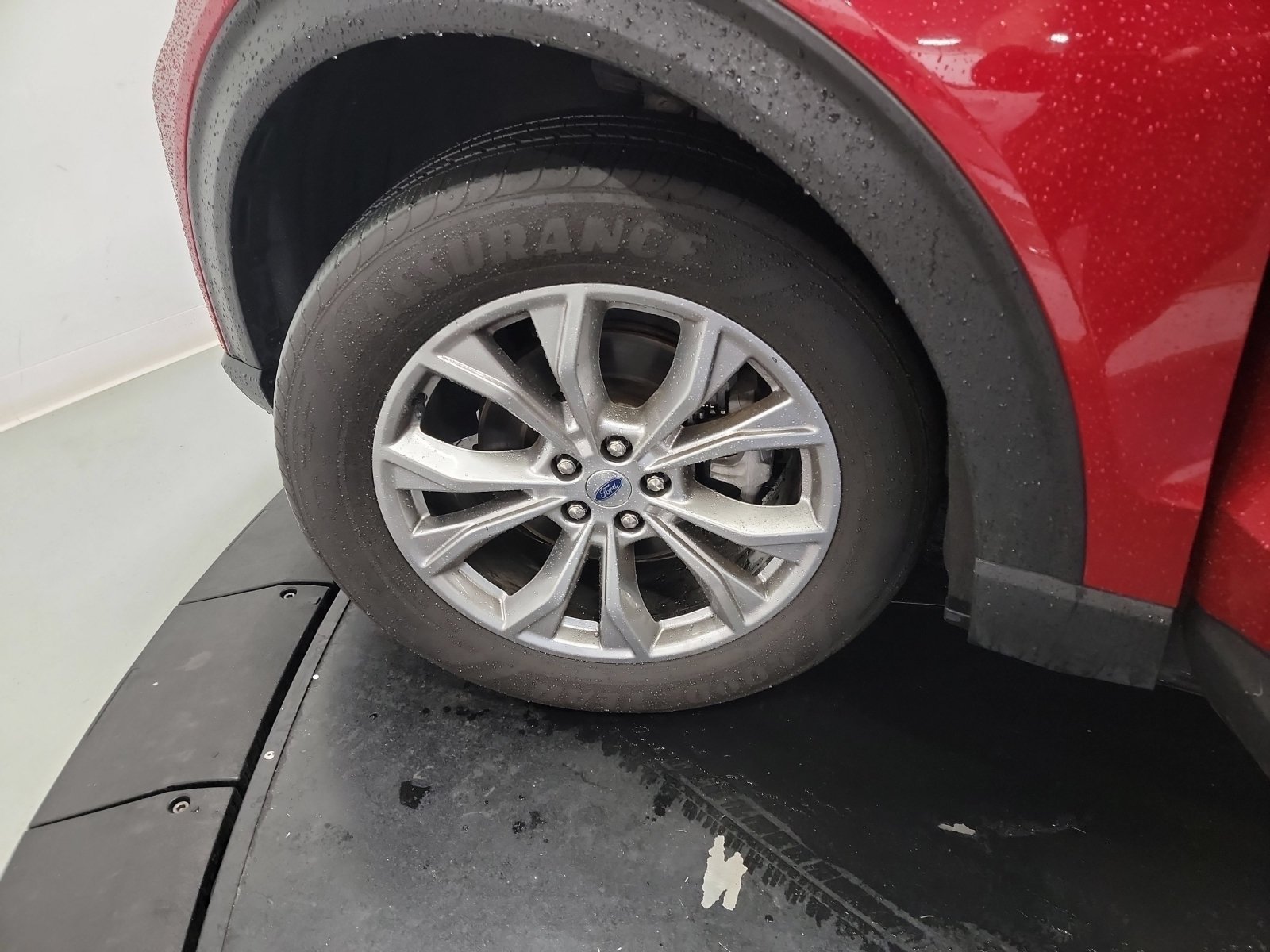 Used 2020 Ford Explorer Limited AWD/4WD image 29