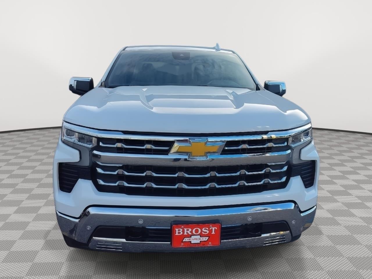 Used 2024 Chevrolet Silverado 1500 LTZ image 3