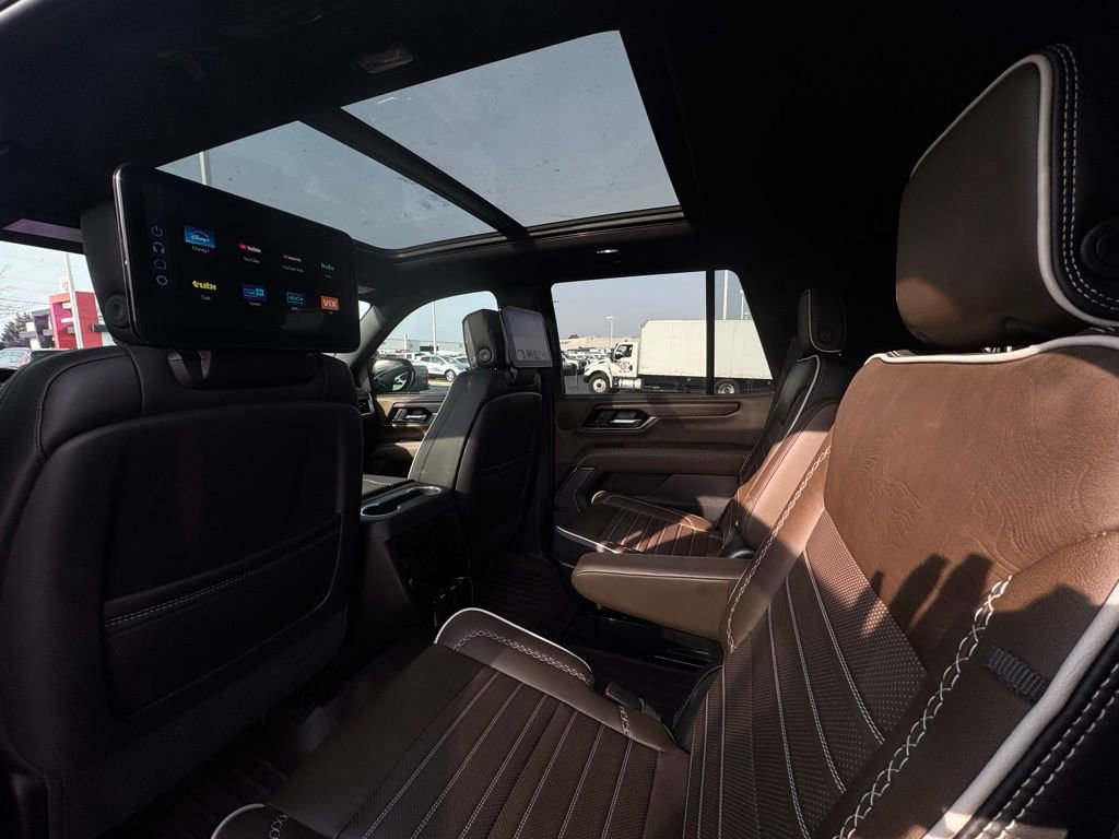 Used 2025 GMC Yukon Denali Ultimate image 12