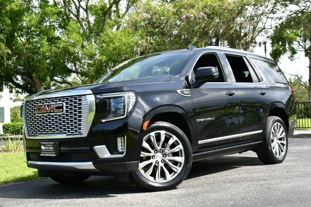 Used 2021 GMC Yukon Denali w/ Denali Premium Package image 29
