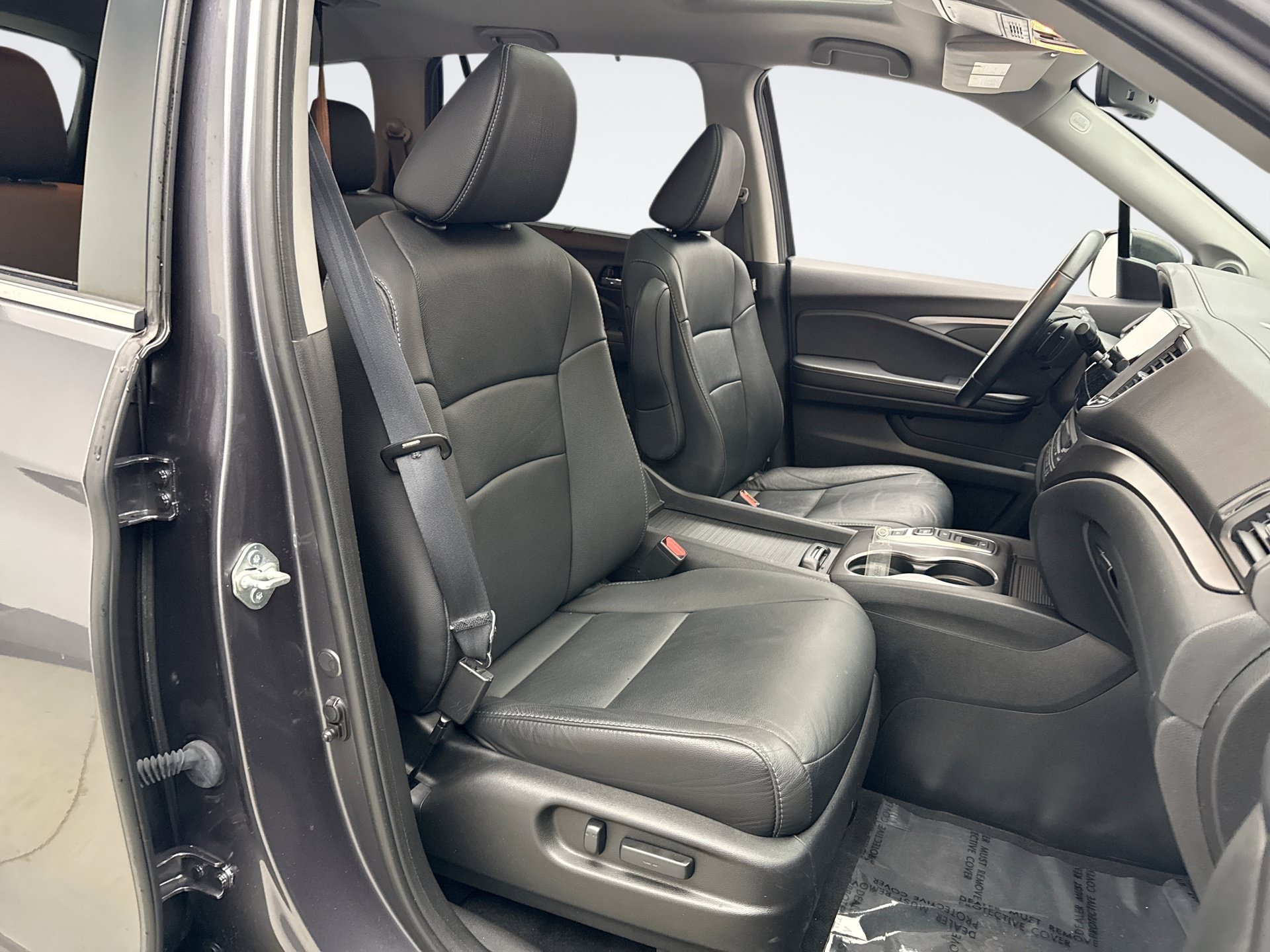 Used 2021 Honda Pilot Special Edition image 16