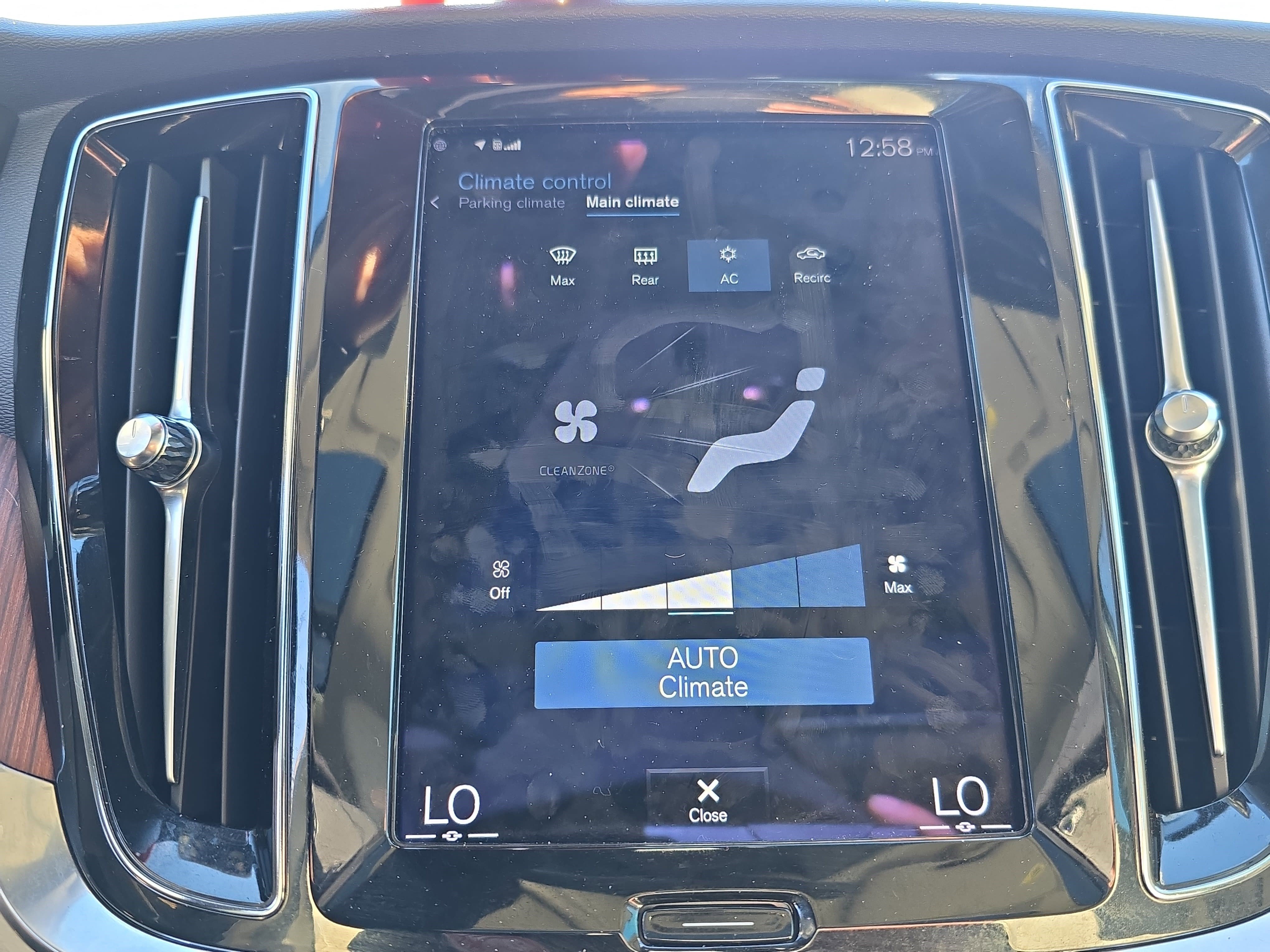 Used 2021 Volvo S60 T5 Momentum image 19