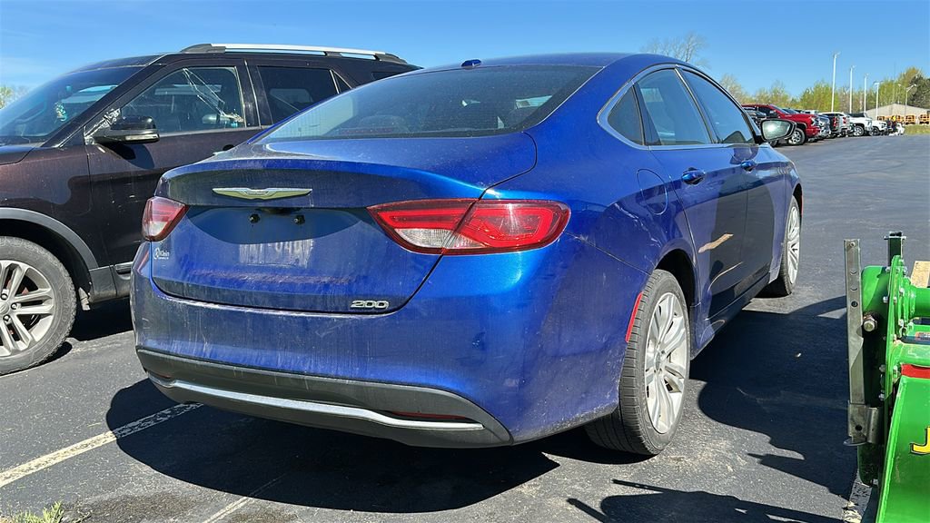 Used 2015 Chrysler 200 Limited w/ Convenience Group FWD image 3