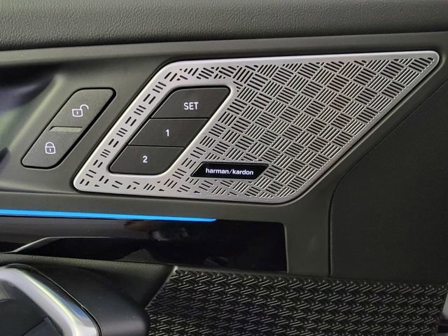 New 2025 BMW X1 xDrive28i w/ Premium Package image 9