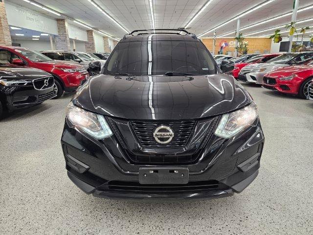 Used 2018 Nissan Rogue SV AWD/4WD image 3