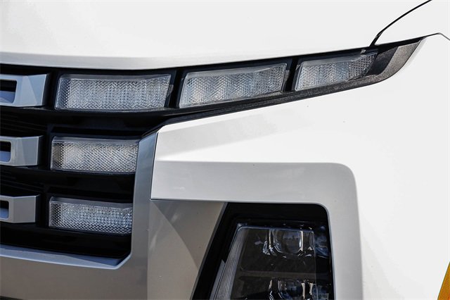 Certified 2025 Hyundai Santa Cruz SE image 8