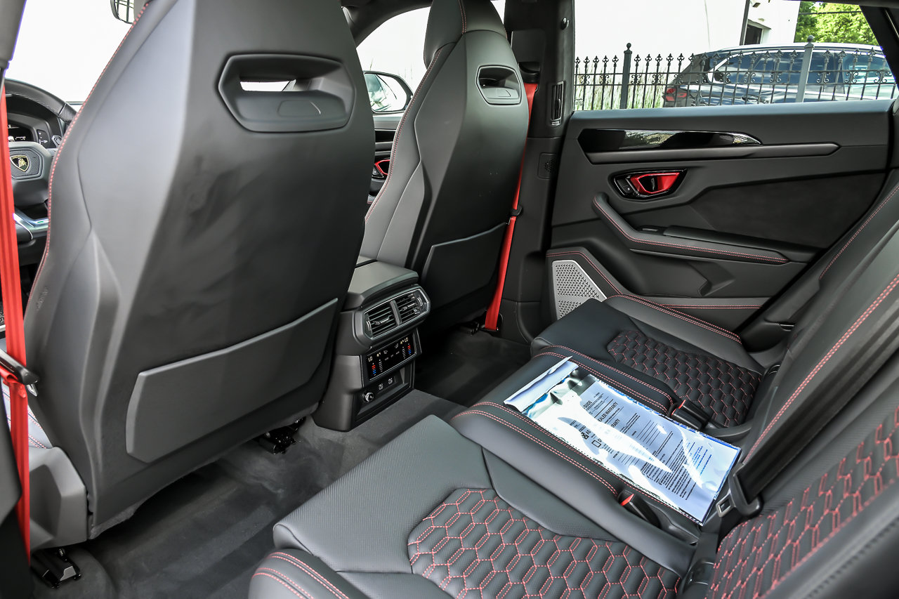 Used 2024 Lamborghini Urus S AWD/4WD image 21