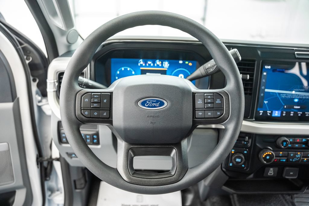 New 2026 Ford F250 XLT w/ XLT Premium Package AWD/4WD image 34