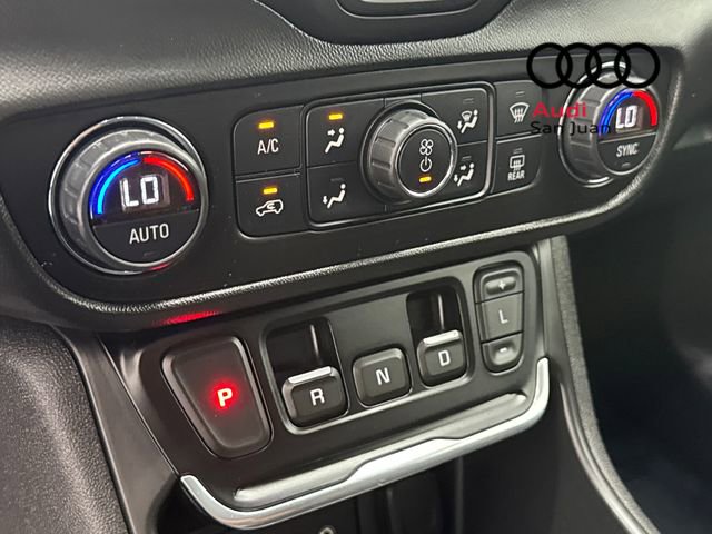 Used 2021 GMC Terrain SLE w/ Driver Convenience Package image 38