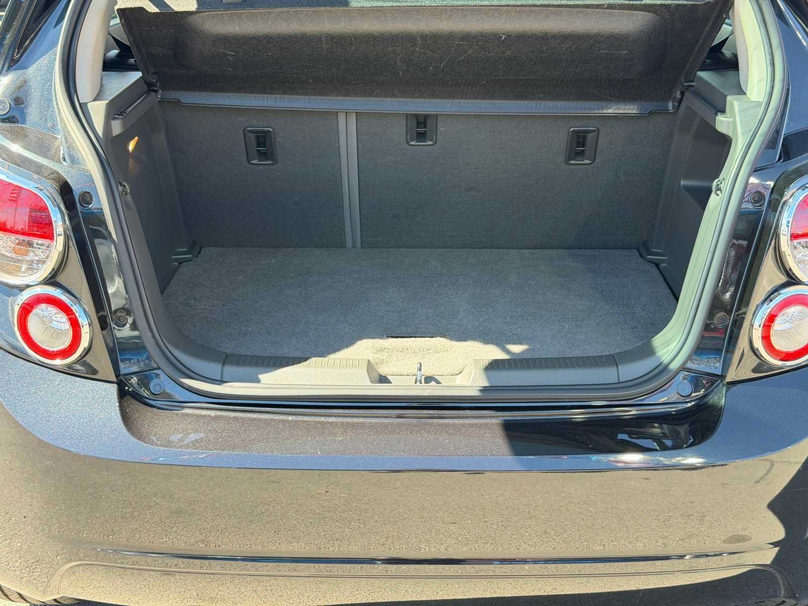 Used 2013 Chevrolet Sonic LT FWD image 31