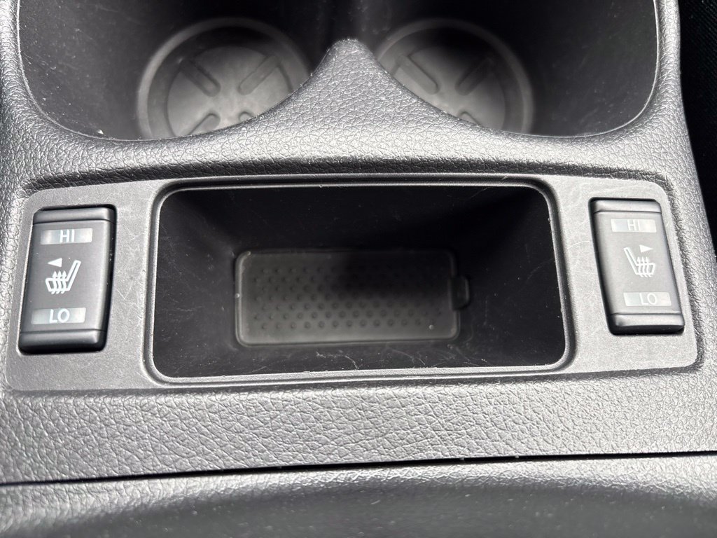 Used 2020 Nissan Rogue SV AWD/4WD image 29