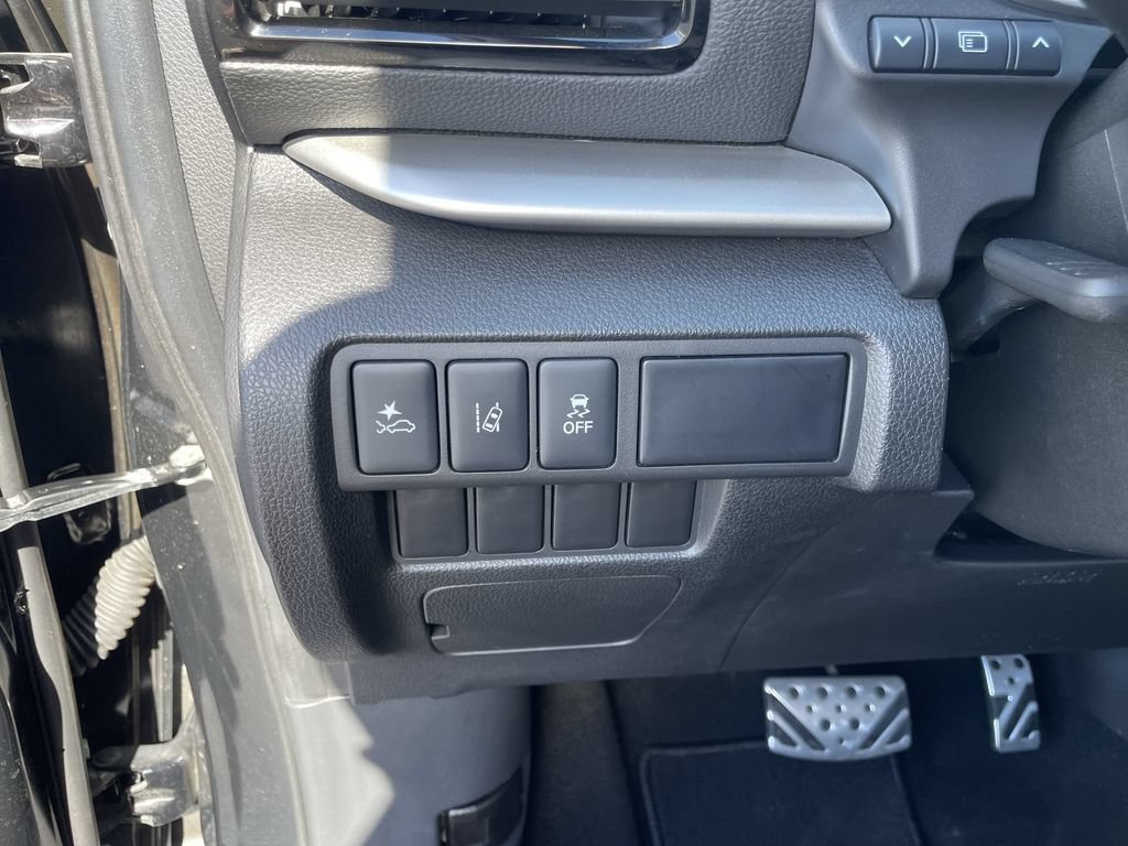 Used 2023 Mitsubishi Eclipse Cross SEL AWD/4WD image 18