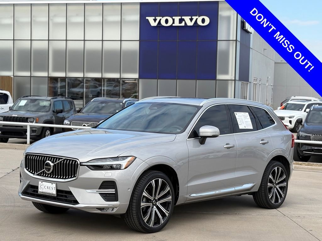 Used 2023 Volvo XC60 B5 Ultimate w/ Climate Package image 2