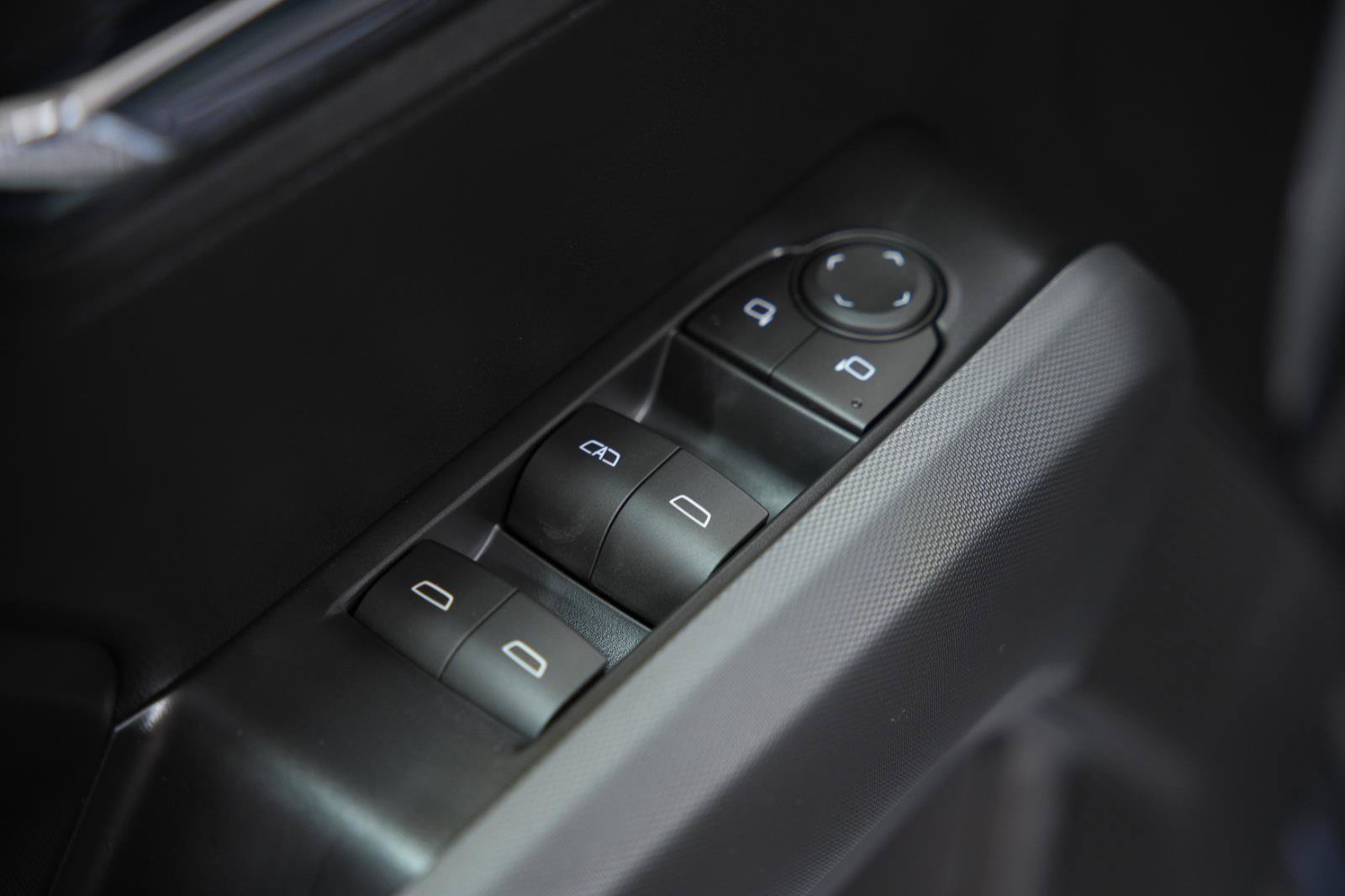 New 2026 GMC Canyon Elevation RWD image 30