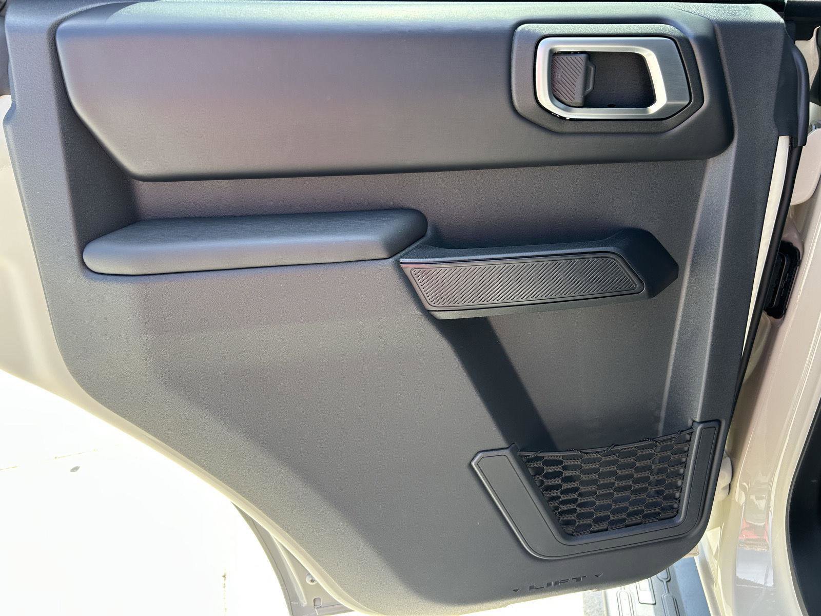 New 2026 Ford Bronco Outer Banks AWD/4WD image 27