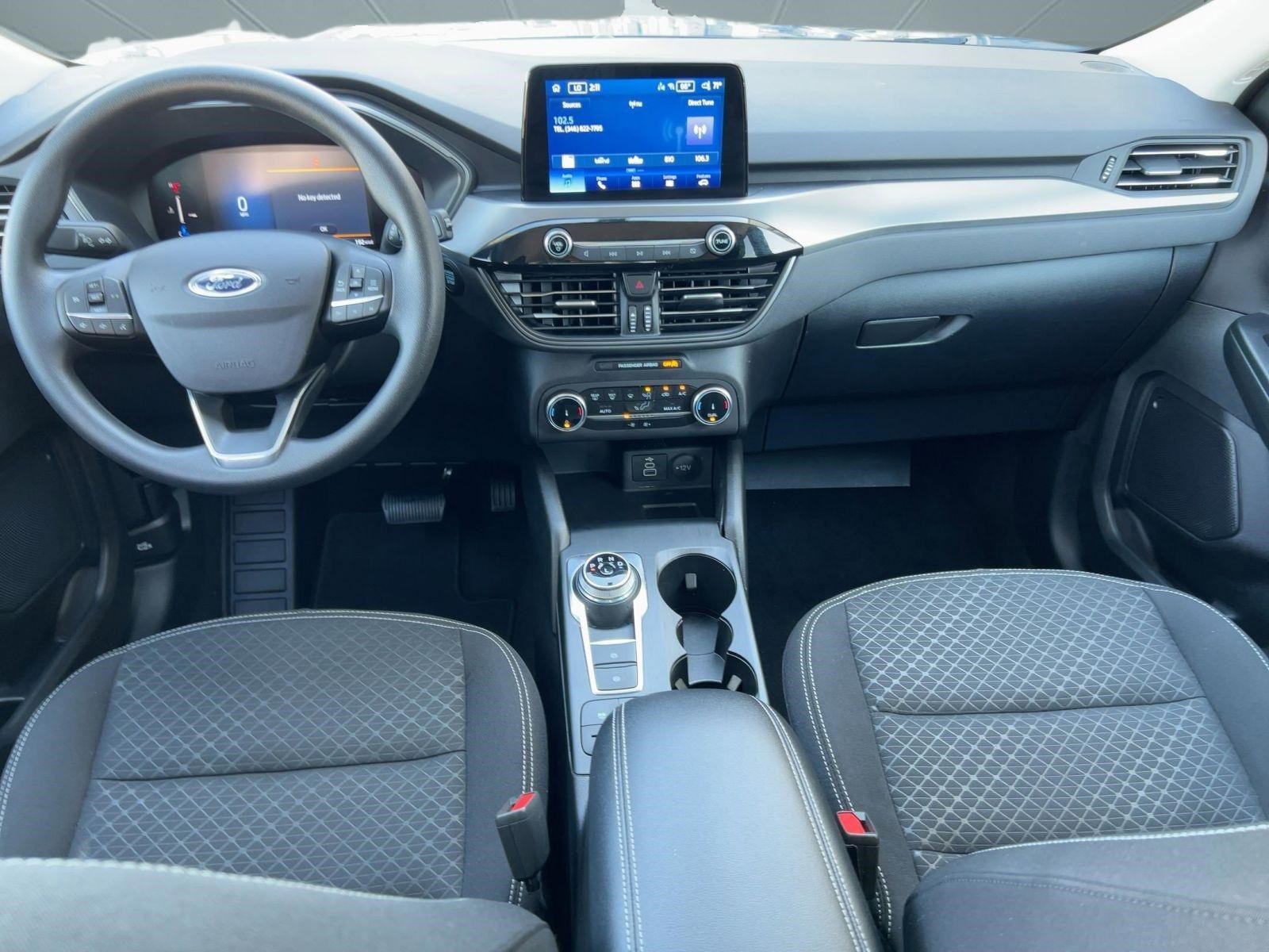 Used 2025 Ford Escape Active image 16