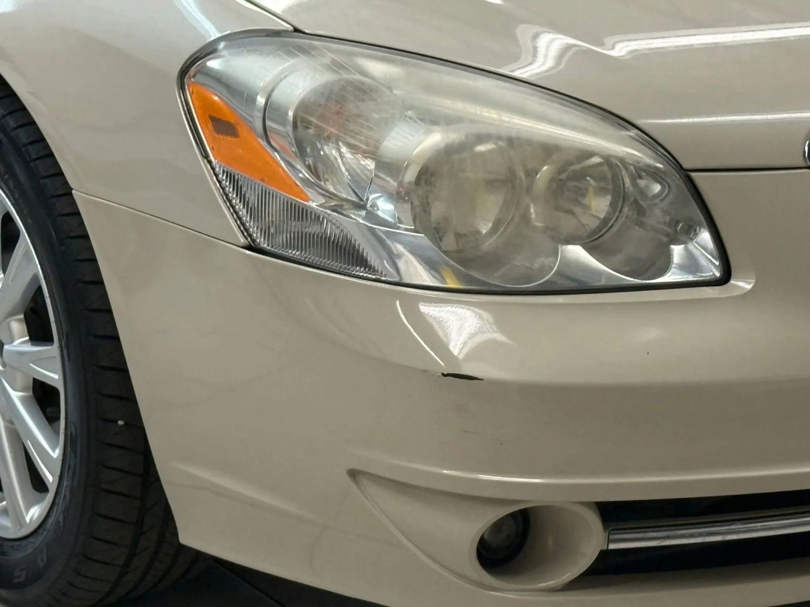 Used 2011 Buick Lucerne CX image 6