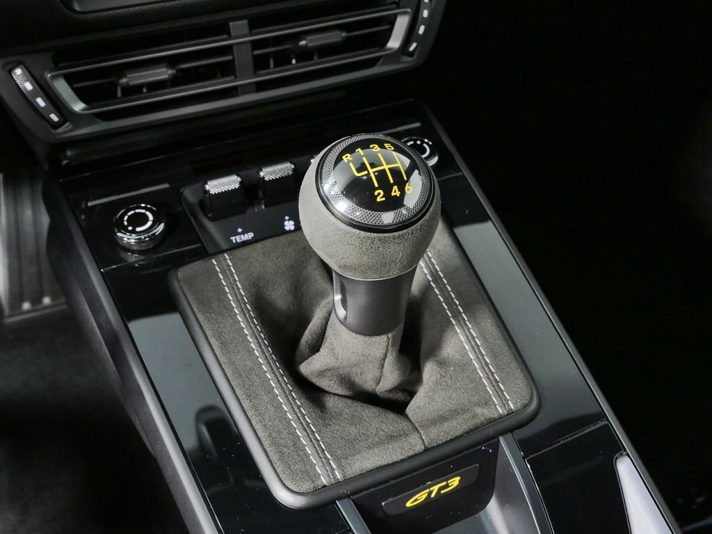 Certified 2024 Porsche 911 GT3 RWD image 18