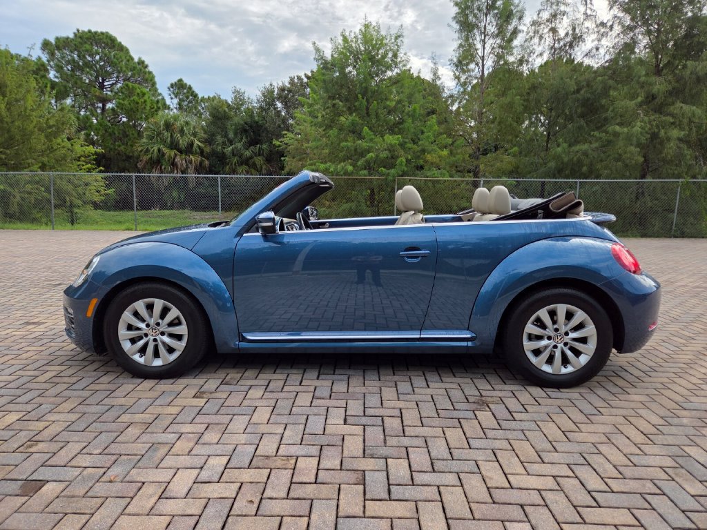 Used 2019 Volkswagen Beetle 2.0T S FWD image 8