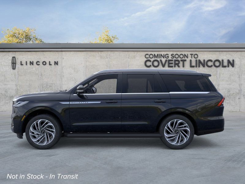 New 2026 Lincoln Navigator Premiere AWD/4WD image 3