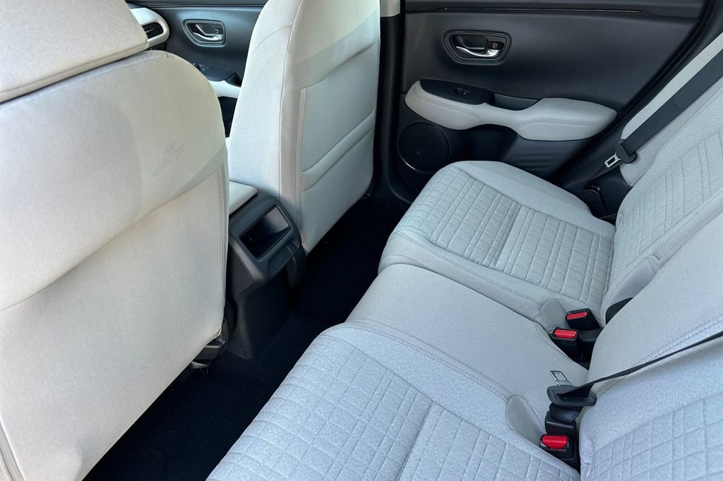 New 2026 Honda HR-V LX image 12