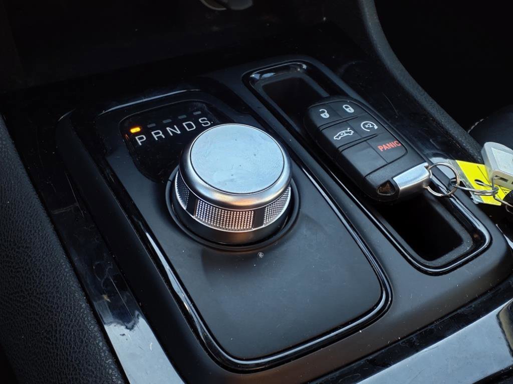 Used 2023 Chrysler 300 S image 15