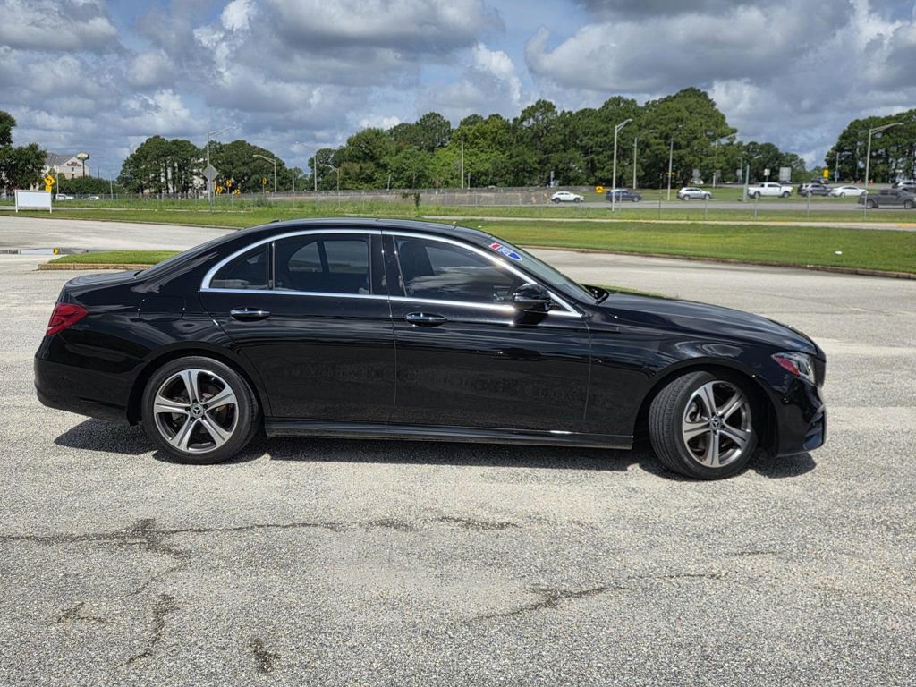 Used 2018 Mercedes-Benz E 300 w/ Premium 1 Package image 37