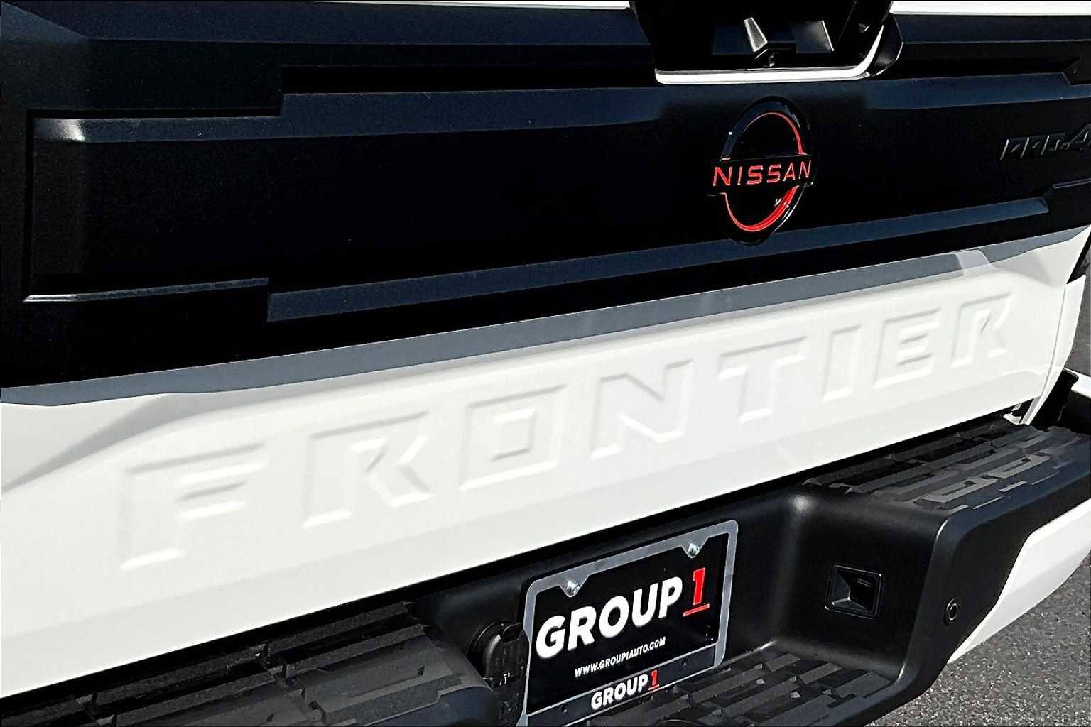 New 2026 Nissan Frontier PRO-4X image 15