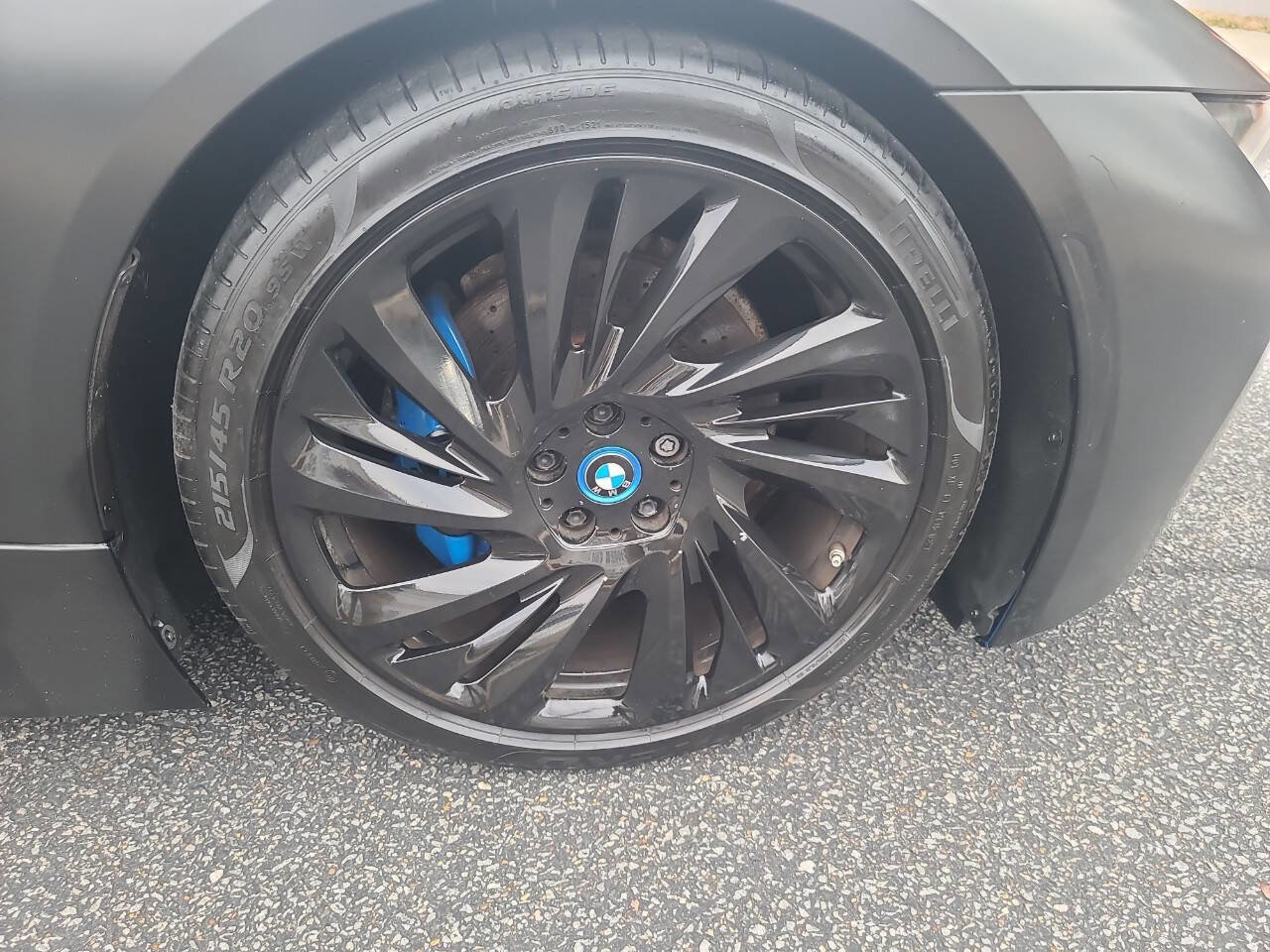 Used 2015 BMW i8 image 11