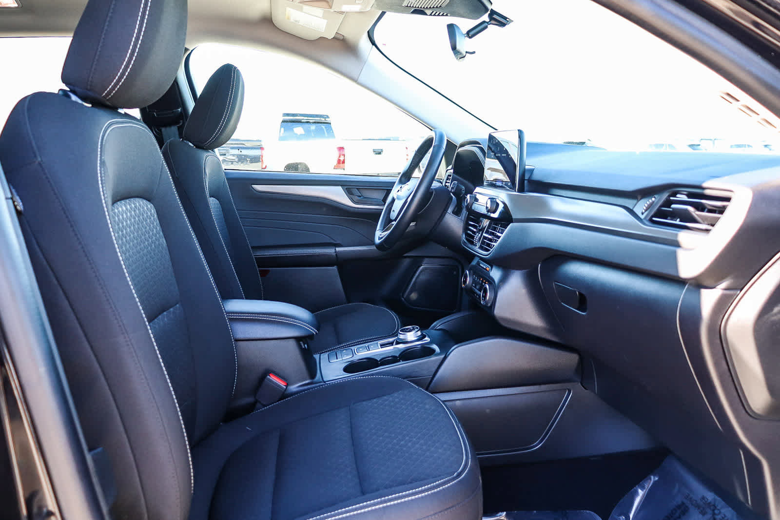 Used 2024 Ford Escape Active image 17