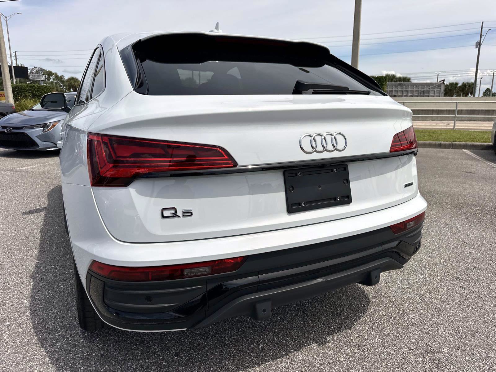 Used 2022 Audi Q5 2.0T Premium Plus image 9
