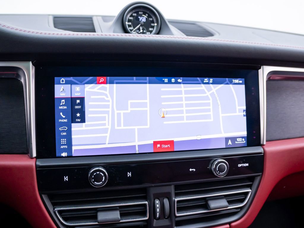 Used 2023 Porsche Macan GTS AWD/4WD image 24