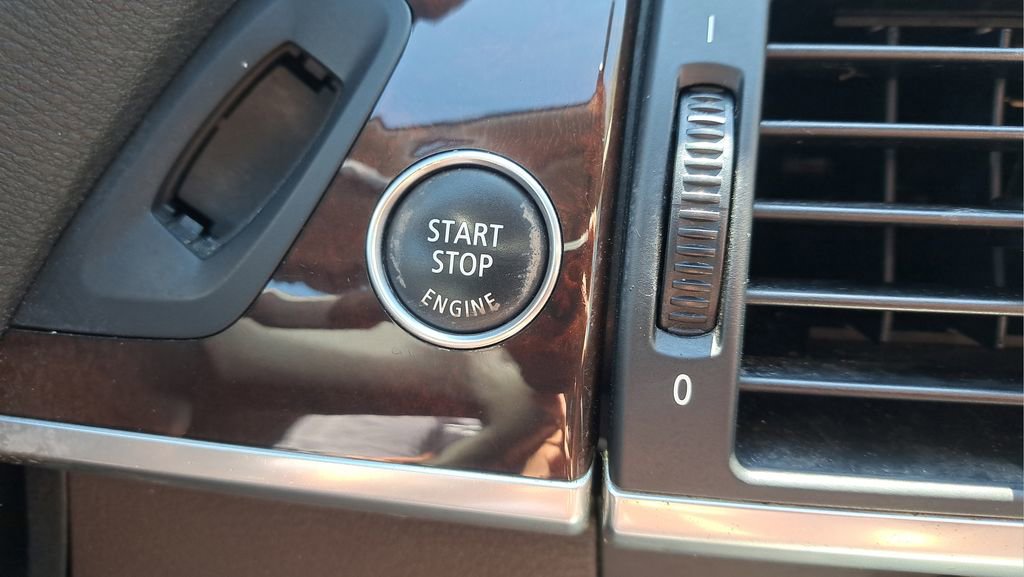 Used 2009 BMW X5 xDrive30i image 27