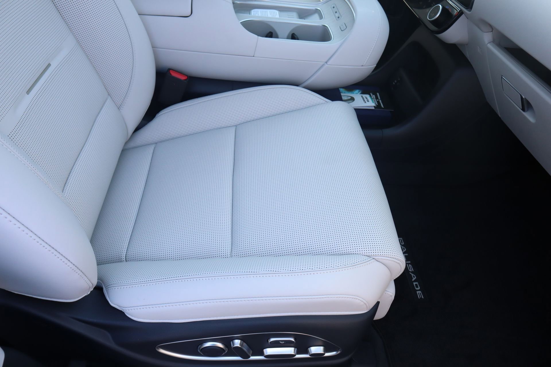 New 2026 Hyundai Palisade Calligraphy image 19