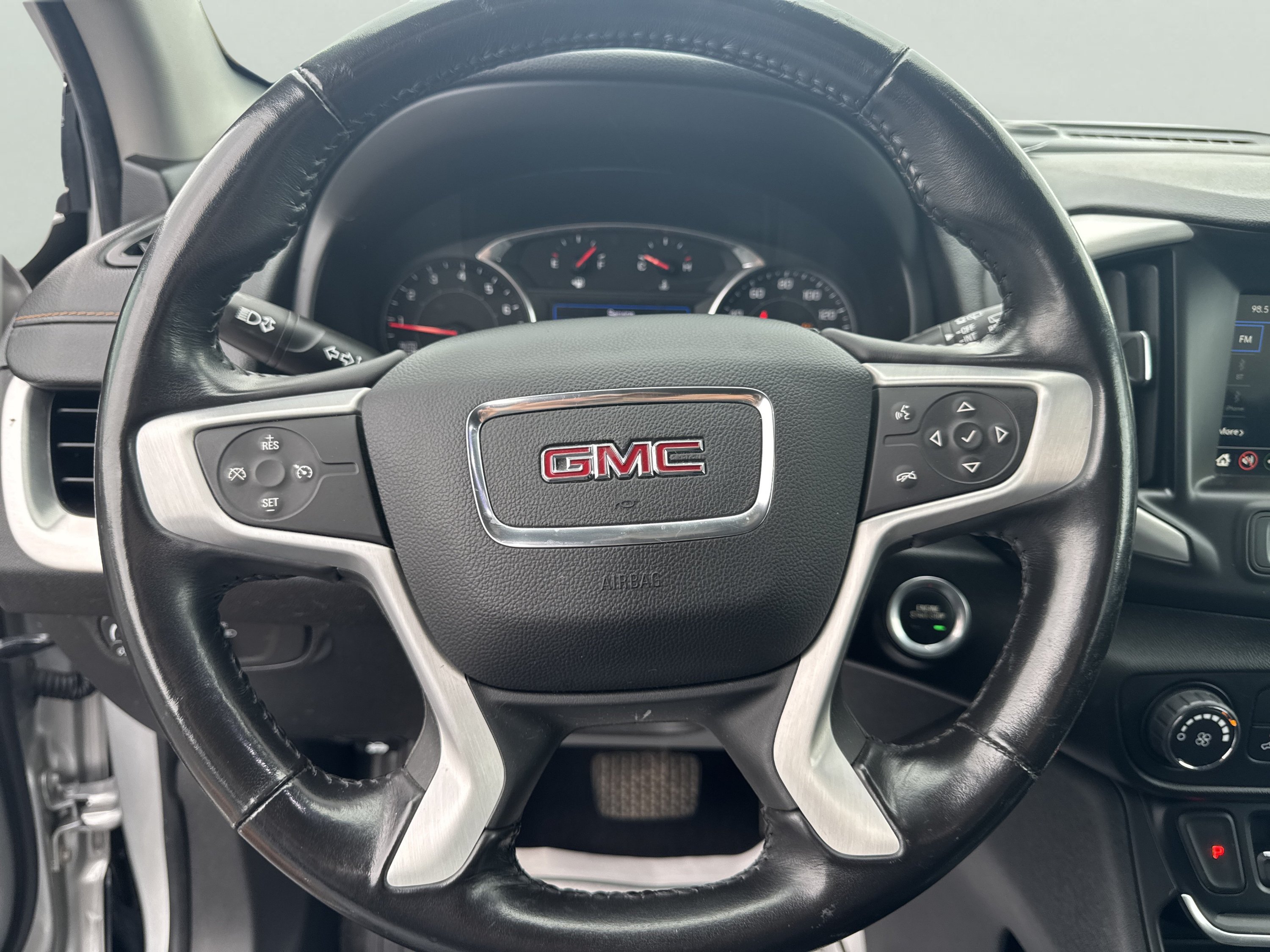 Used 2019 GMC Terrain SLE AWD/4WD image 14