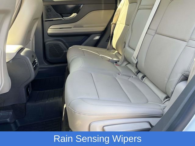 Used 2022 Lincoln Corsair Reserve w/ Equipment Group 201A image 19